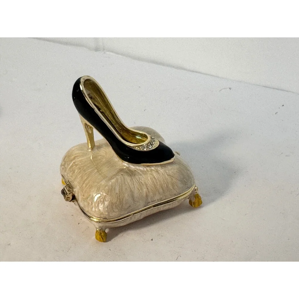 Black High Heel Stiletto on Pillow Enameled Trinket Box Gold Tone Rhinestone